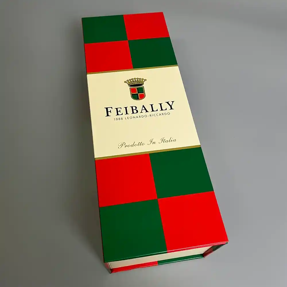 Closed Italian-style double-door magnetic wine gift box with red and green checkered pattern.